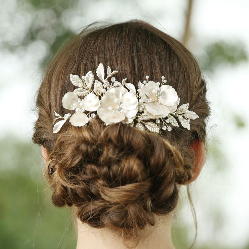 acessorio-cabelo-noiva-vitoria-cabaleiro Pente Floral Noiva